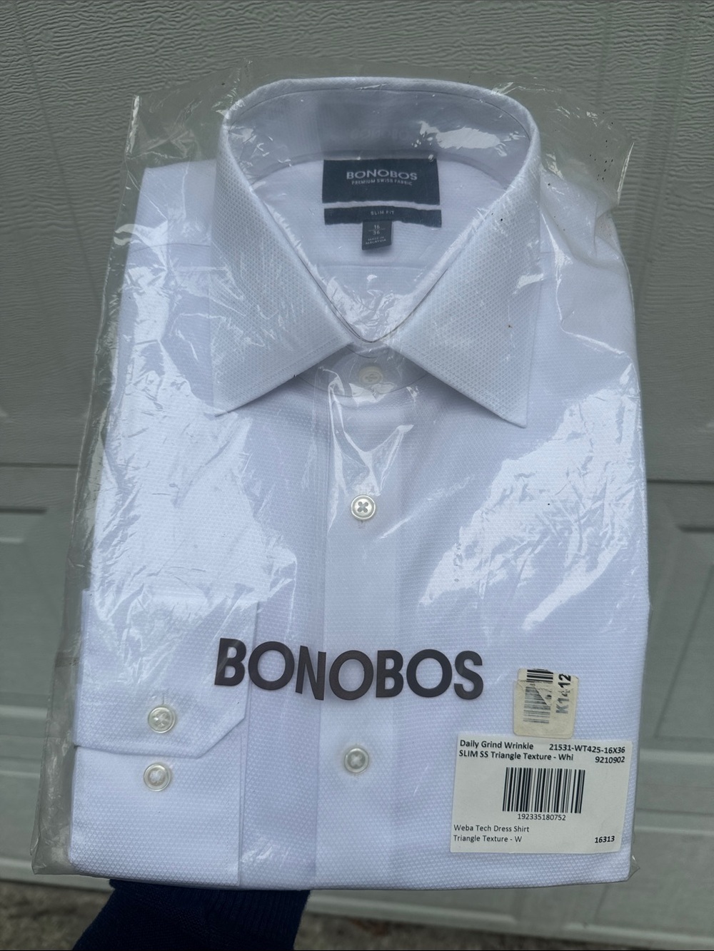 Bonobos White Men’s Dress Shirt — Triangle Texture Spread Collar